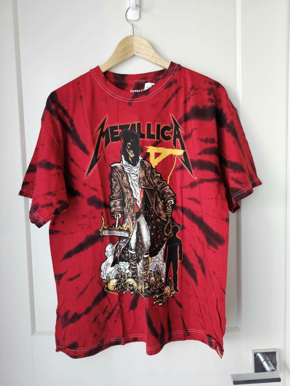 Metallica Red Tie-Dye Graphic Band Tee